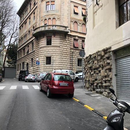 Ferienwohnung Casacuadra San Giusto Triest Exterior foto